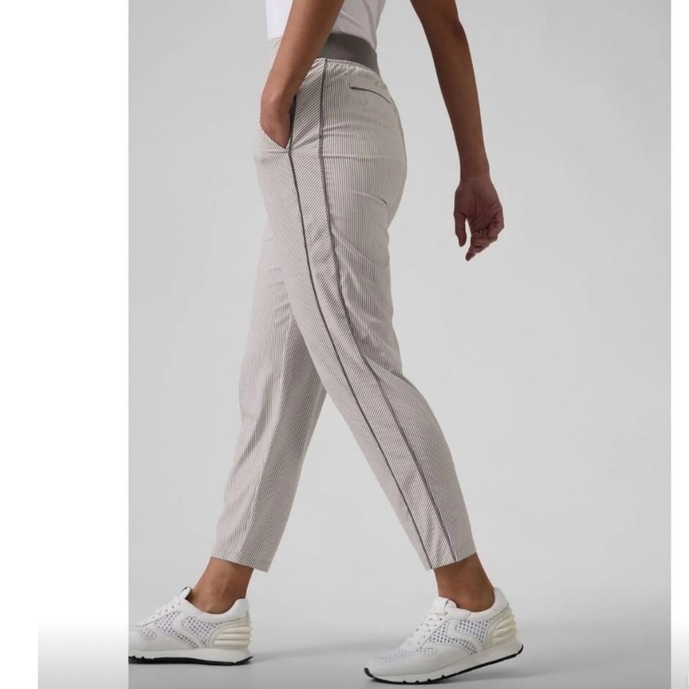 Athleta Brooklyn Textured Ankle Pant White Grey Stripe 12P Petite Pinstripe - Picture 3 of 13
